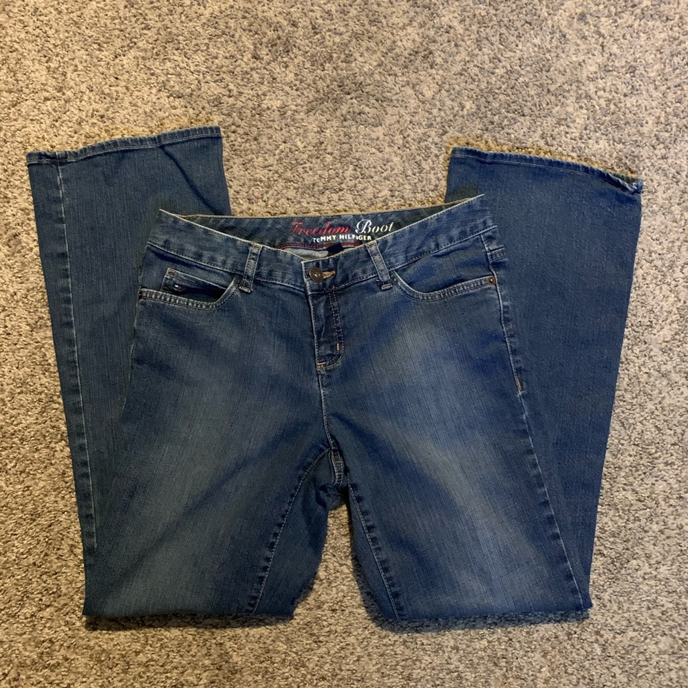 TOMMY HILFIGER bootcut jeans ✨